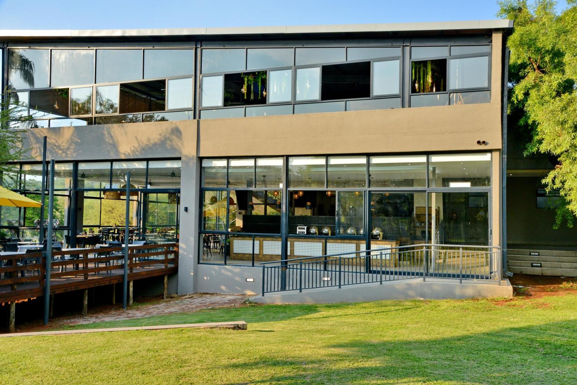 Seasons Golf, Leisure, Spa Hartbeespoort Εξωτερικό φωτογραφία
